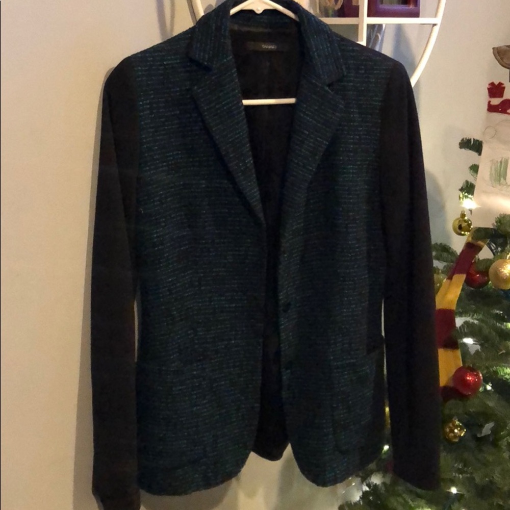 Small blazer